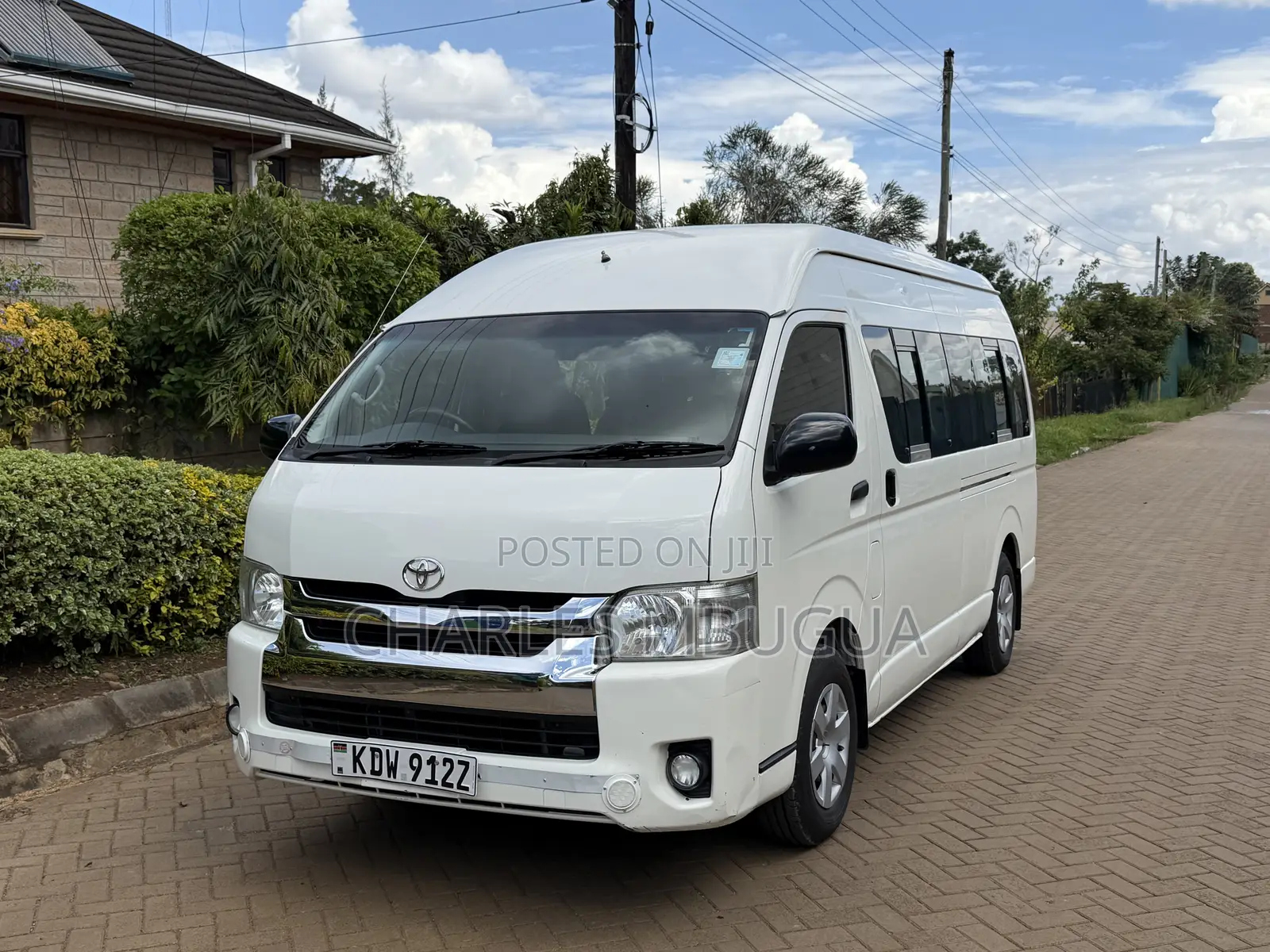 Toyota HiAce 2018 White