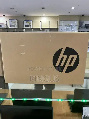 New Laptop HP 250 G8 8GB Intel Core i3 SSD 512GB
