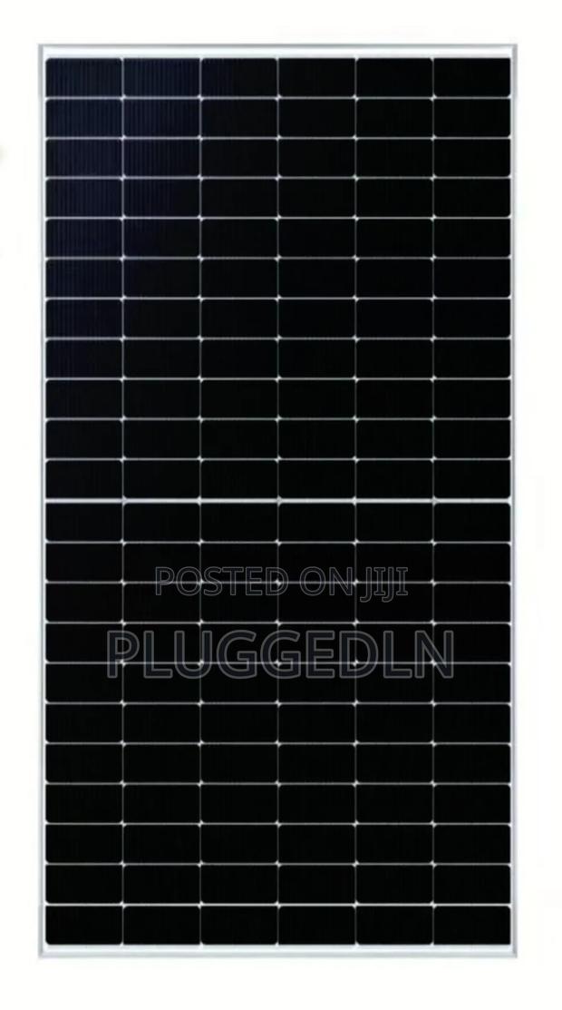 590w Phoenix Bifacial Solar Panel. - main view