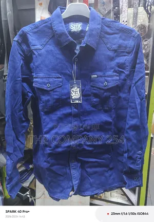 Quality Denim Unisex Long Sleeved Double Pocket Collar Denim Shirt