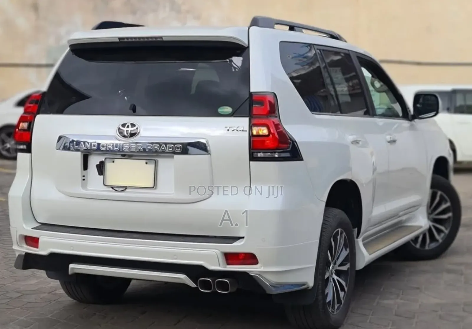 Toyota Land Cruiser Prado 2.8 2019 White