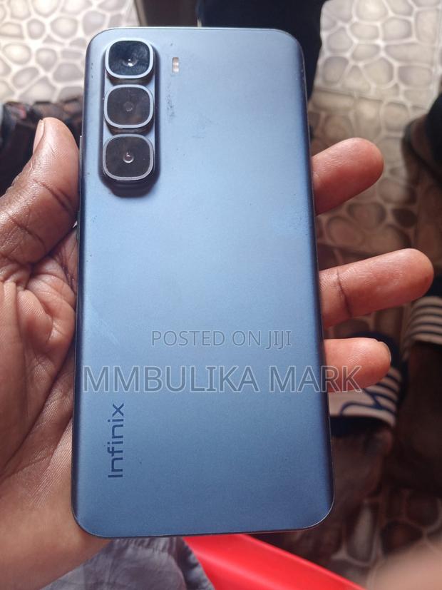 Infinix Hot 60 Pro+ 128 GB Gray