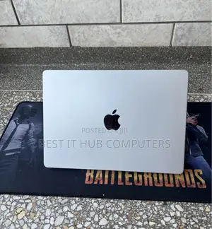 Laptop Apple MacBook Pro 2021 M1 32GB Apple M1 Pro SSD 1T
