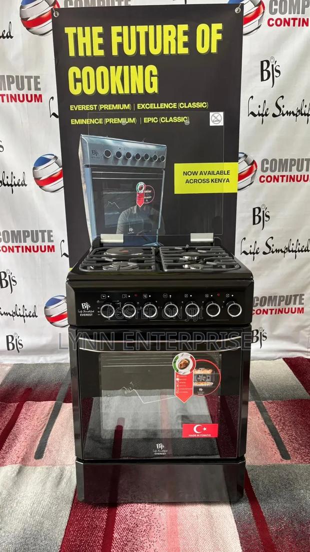 Everest Black – 60×60 Premium Cooker
 3 Gas + 1 Rapid Hotplate