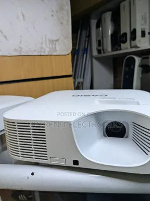  Casio Xj‐F11x Projector – Bright Lamp‐Free!