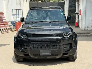 Land Rover Defender 2022 Black