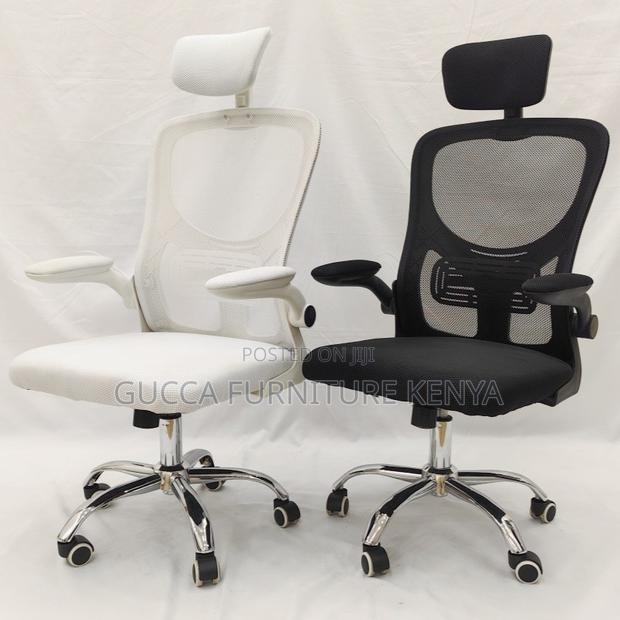 Modern Orthopedic Seat With Flip Armrest - thumbnail 6