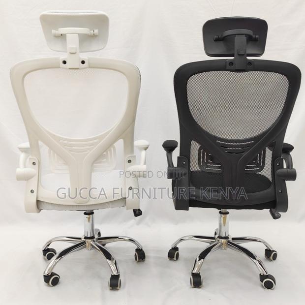Modern Orthopedic Seat With Flip Armrest - thumbnail 7