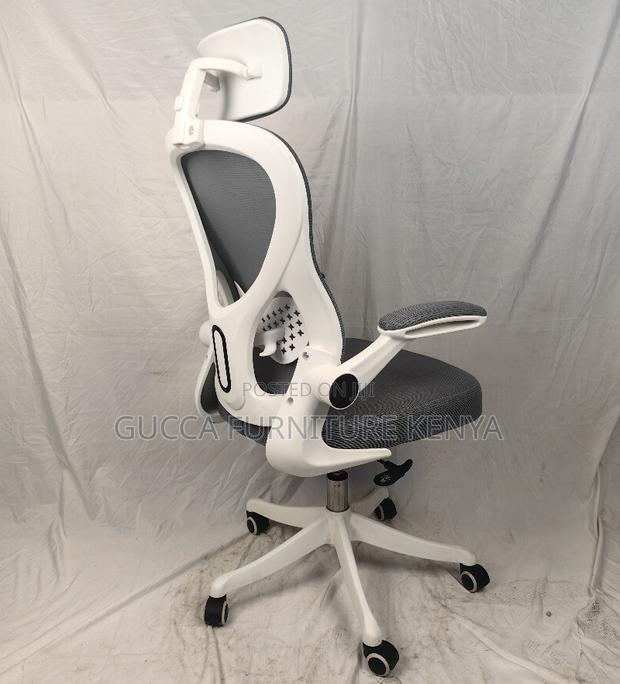 Modern Orthopedic Seat With Flip Armrest - thumbnail 8