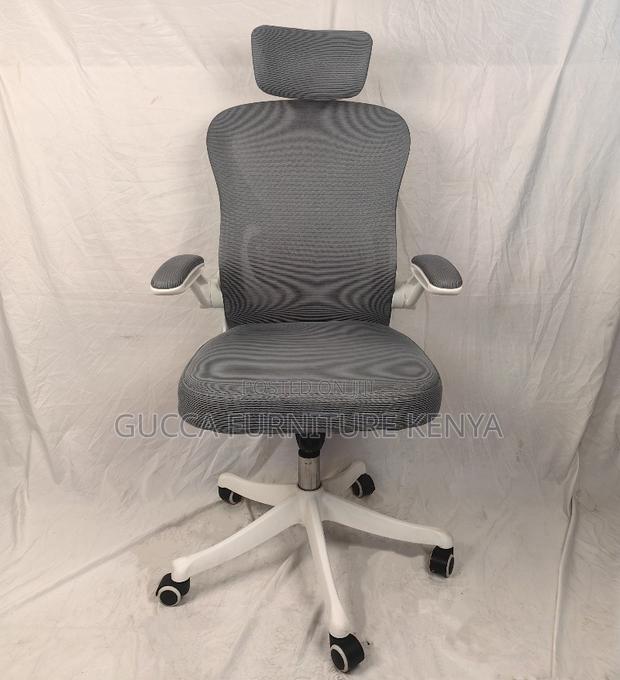 Modern Orthopedic Seat With Flip Armrest - thumbnail 10