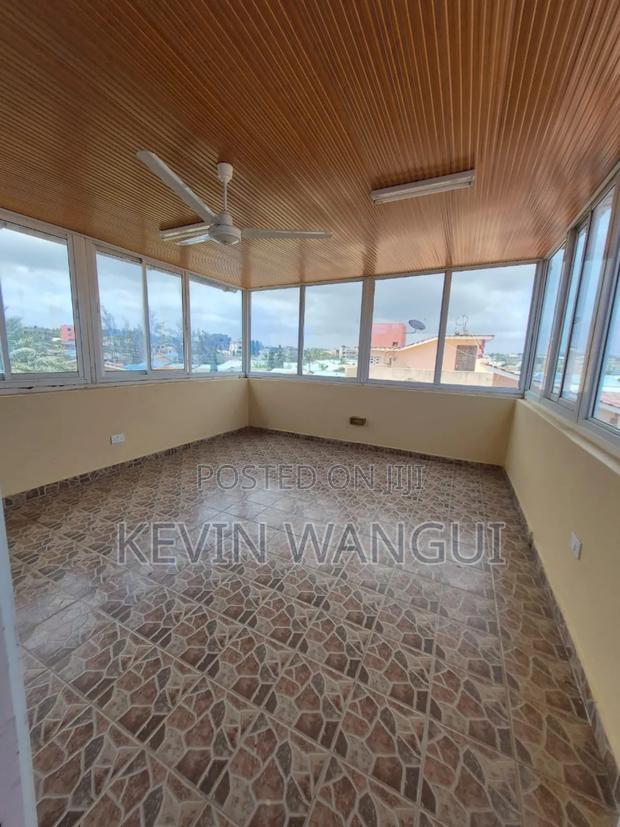 4bdrm Maisonette in Blue Estate, Kiembeni for sale - thumbnail 14