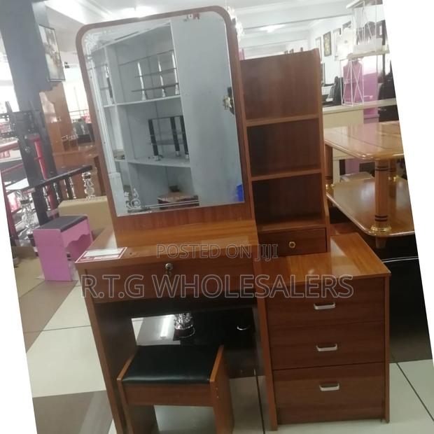 Executive Brown Vanity Table With Storage Drawers