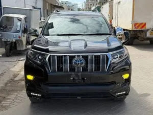 Toyota Land Cruiser Prado 2.8 2018 Black