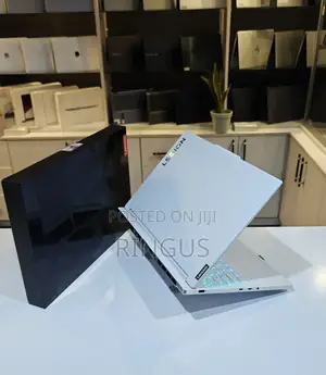 New Laptop Lenovo Lrgion 7i 32GB Intel Core i9 SSD 1T