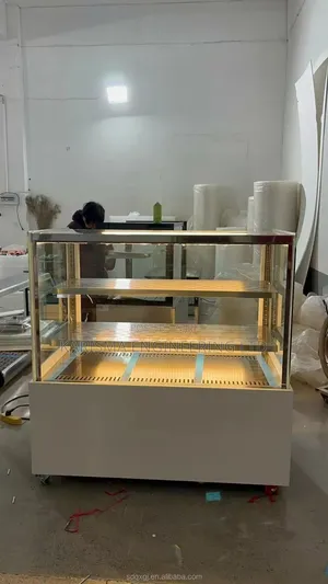 Commercial Square Refrigerated Cake Display Showcase Used in Bakery