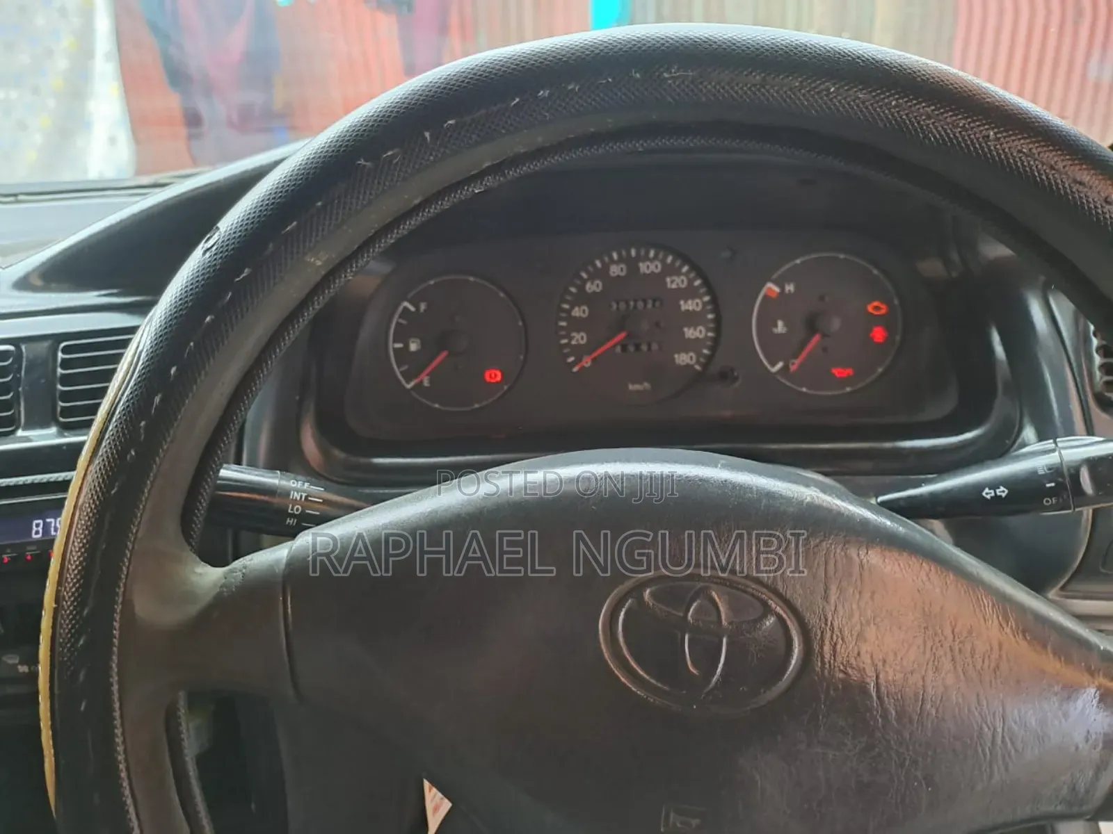 Toyota Corolla 1997 White