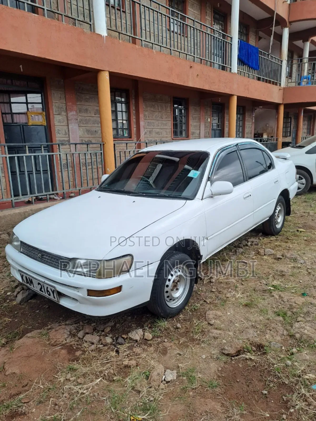 Toyota Corolla 1997 White