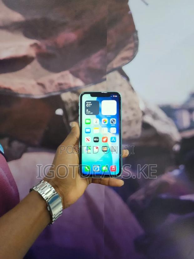 Apple iPhone 11 128 GB Green - thumbnail 3