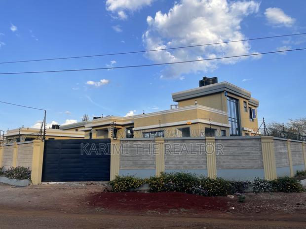 4bdrm House in Kimbo for sale