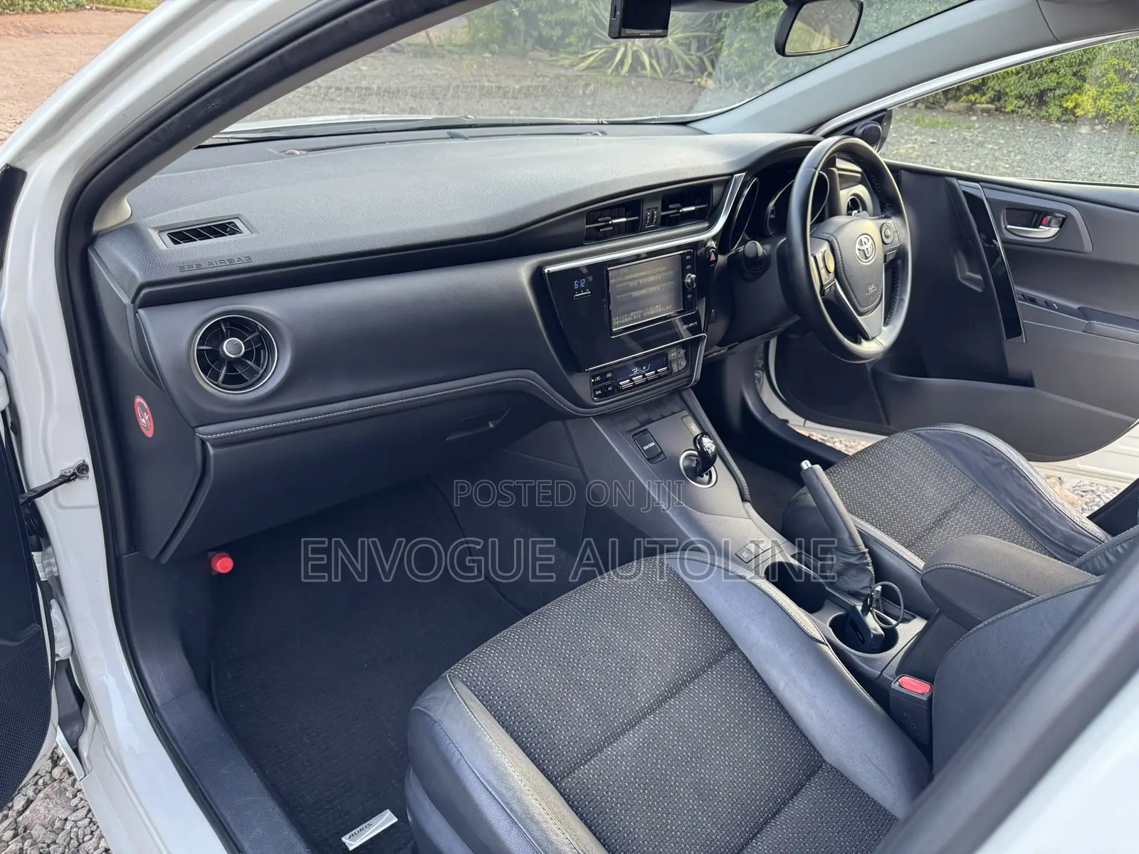 Toyota Auris 2017 White