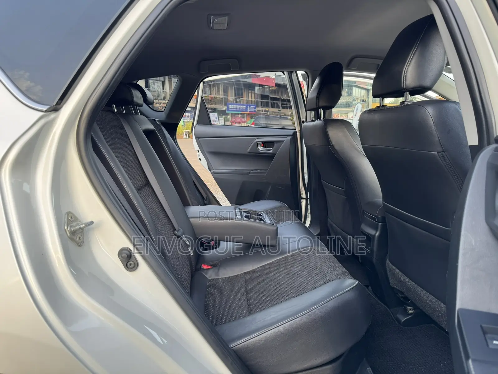 Toyota Auris 2017 White