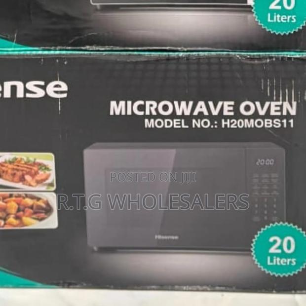 Hisense Sleek Black Digital Microwave Oven