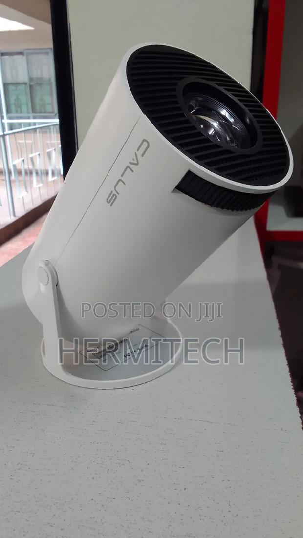 New Model Projector Available With a Display Size of 120inches - thumbnail 3