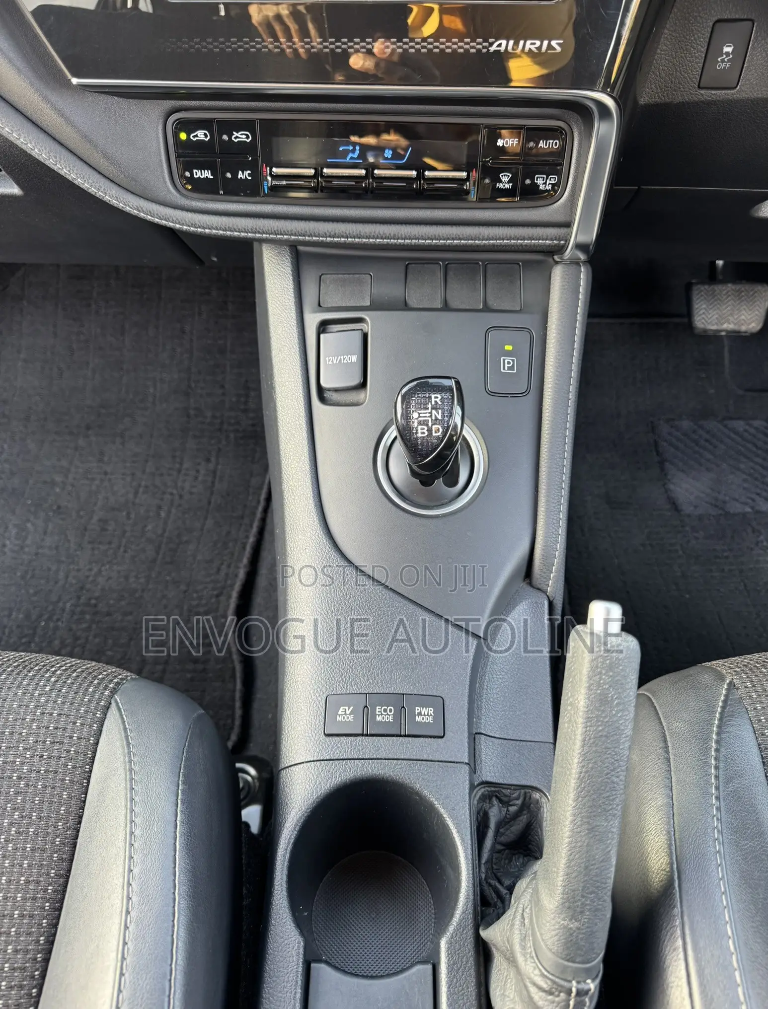 Toyota Auris 2017 White
