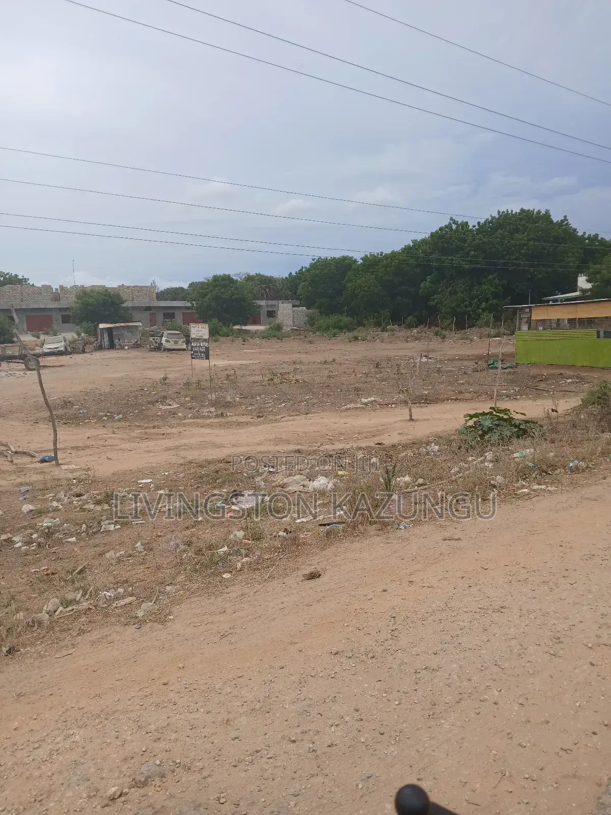 Plots on Sell in Hindi Town Stage