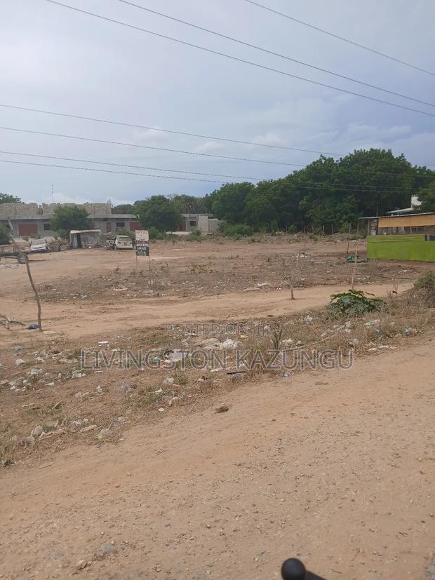 Plots on Sell in Hindi Town Stage - thumbnail 3