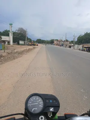 Plots on Sell in Hindi Town Stage