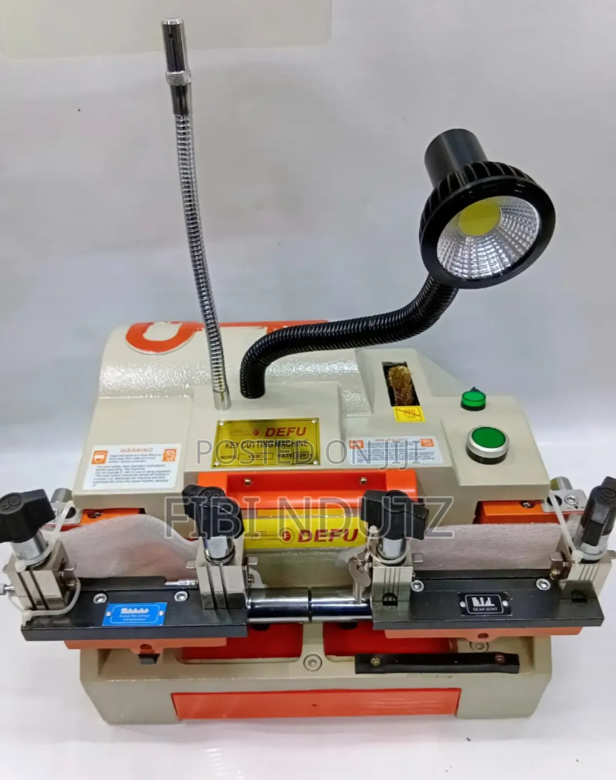Key Cutting Machine/Professional Key Cutting Machine