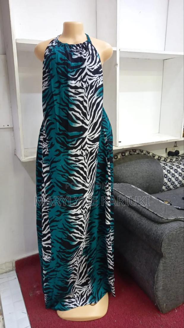 Backless Dera - thumbnail 8