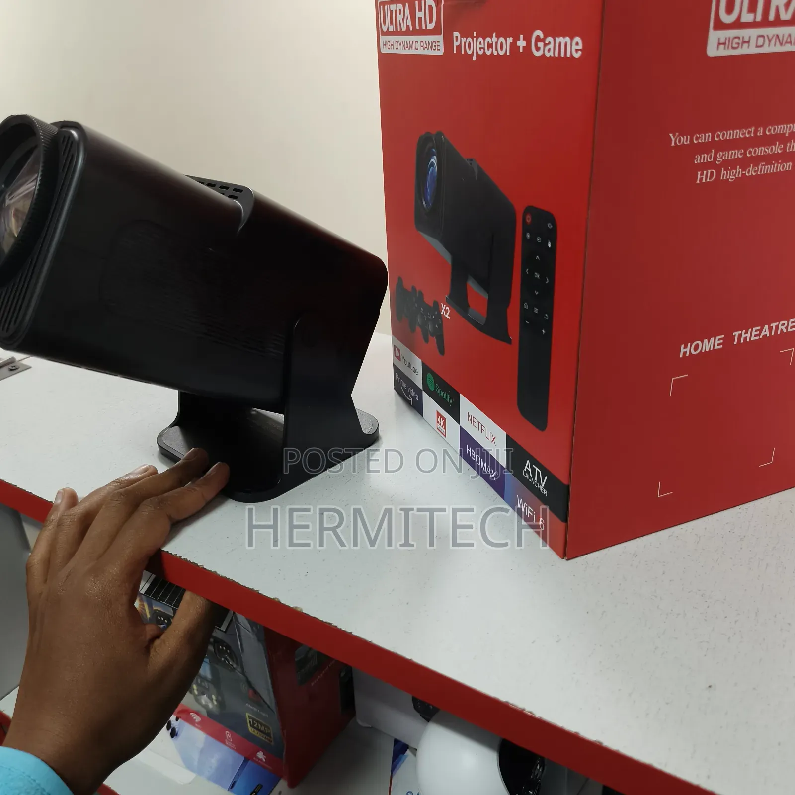 Video Projector Hy 320 Display Size of 200inches