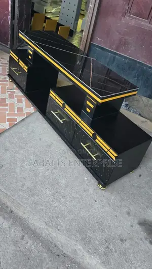 Executive 5 FTS Black/White and Gold With Marble Top Tv Stand