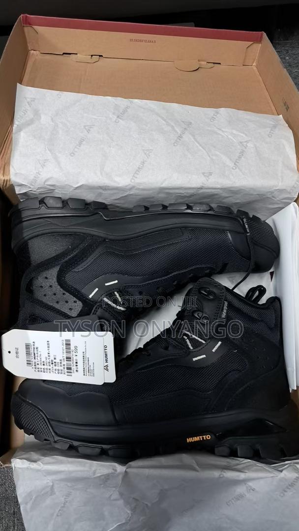 Humtto Waterproof High-top Hiking Shoes