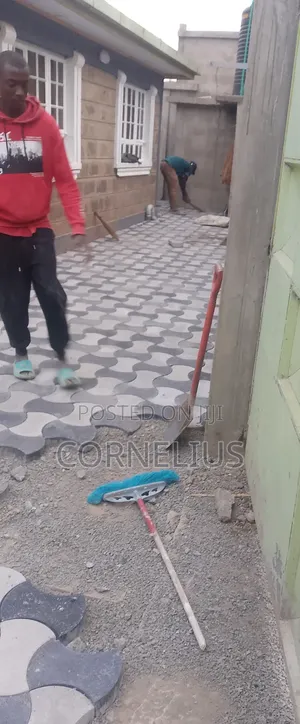 Cabro Installation and Polishing (Smart Cabro Parking)