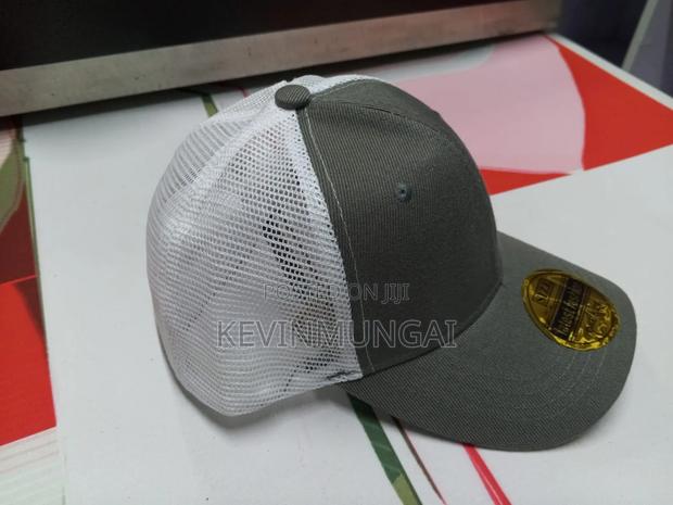 Fashion Caps - thumbnail 2