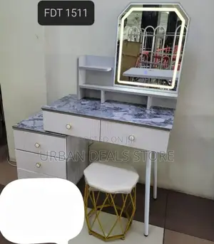 Modern Executive Big Dressing Table With Sliding Mirror
