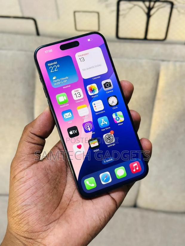 Apple iPhone 15 Pro Max 256 GB Blue - main view
