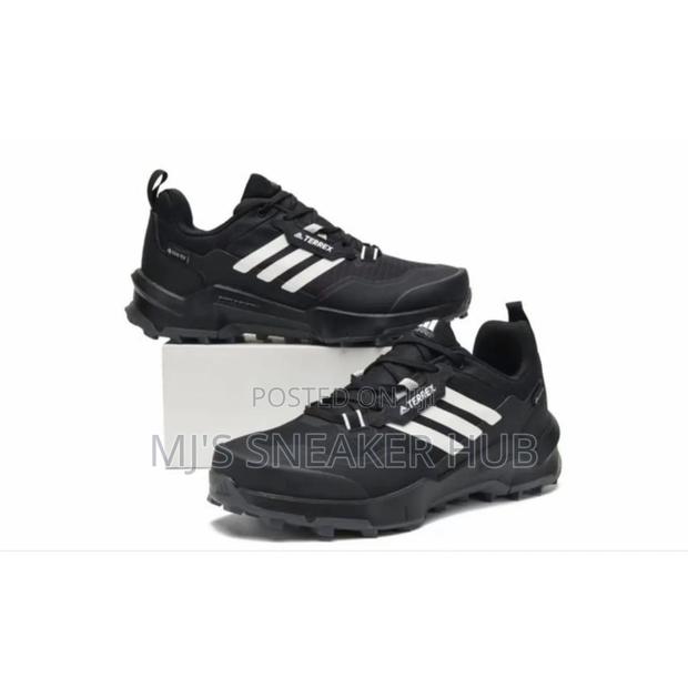 Quality Adidas Terrex - main view