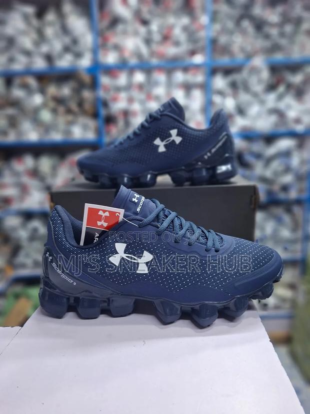 Under Armour Scorpio - main view