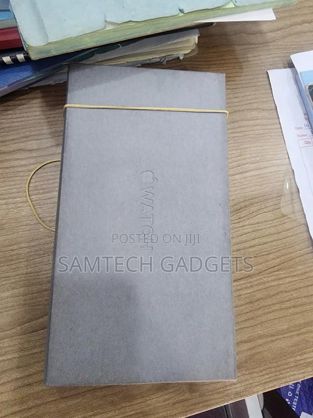 Apple Watch Ultra 2 - thumbnail 3