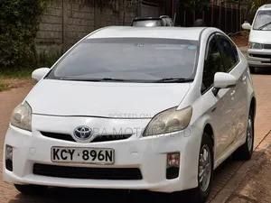 Toyota Prius 2013 White