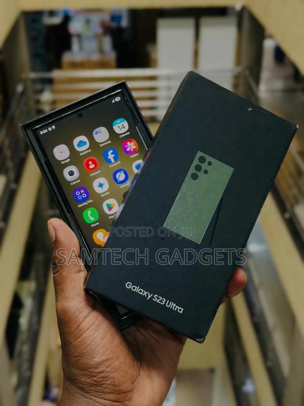 New Samsung Galaxy S23 Ultra 256 GB Green - thumbnail 3