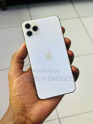 Apple iPhone 11 Pro Max 64 GB White - thumbnail 2