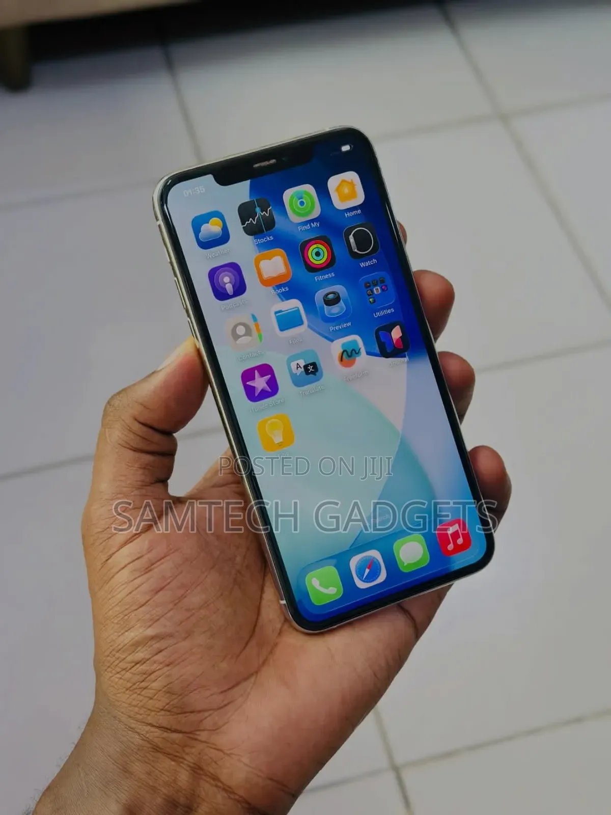 Apple iPhone 11 Pro Max 64 GB White