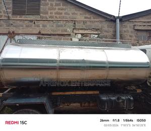 Stainless Steel Water Storage Tank (6000l)