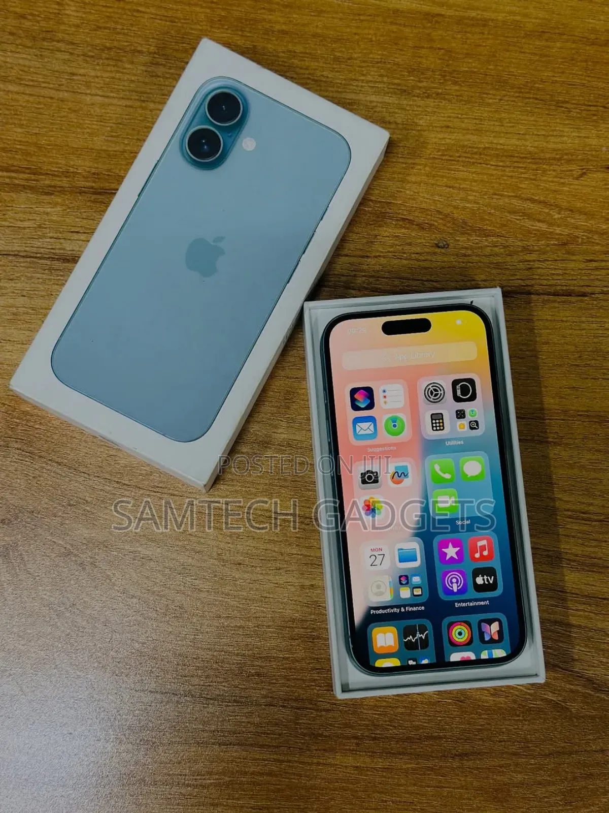 Apple iPhone 16 256 GB Green