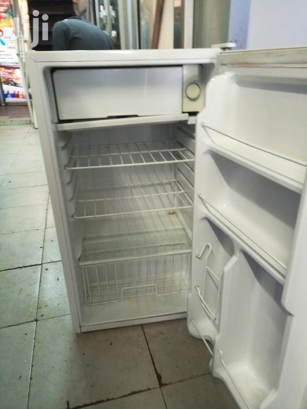 Mini Fridge - thumbnail 2
